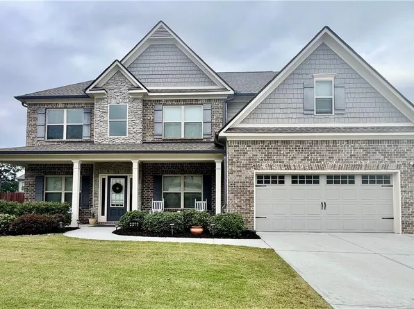 2379 Tomoka Dr, Bethlehem, GA 30620