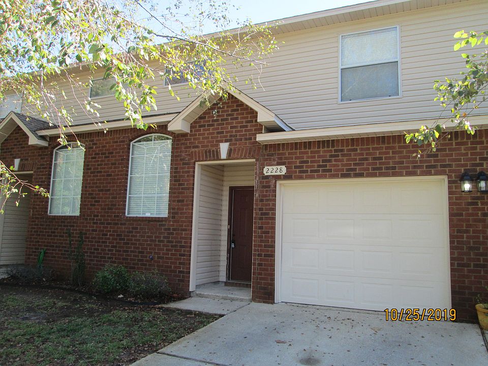 1st image of 2228 Hadleigh Hills Ct