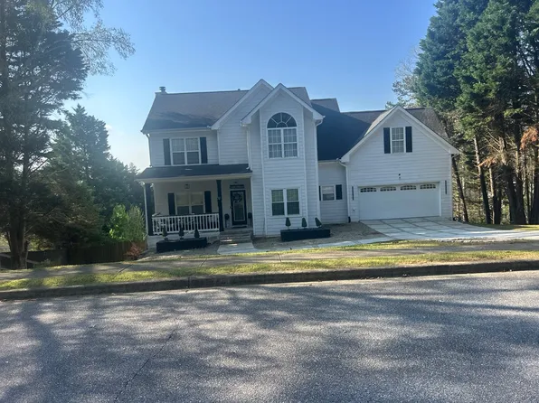 420 Georgian Hills Dr, Lawrenceville, GA 30045