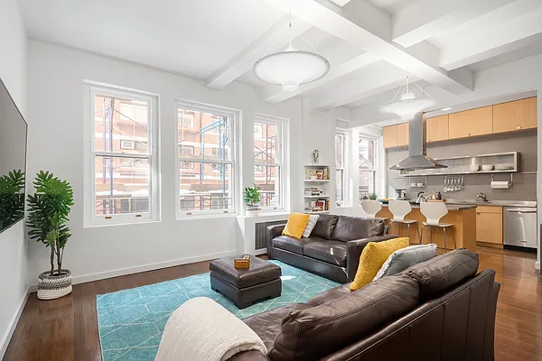 Sold by Compass | media 1