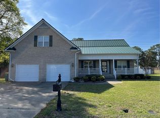 5618 Spreading Branch Rd, Hope Mills, NC 28348