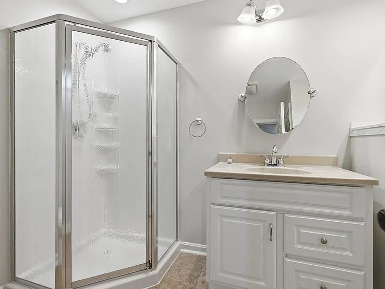 1294 Doubleday Dr — Photo 24
