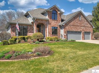 17606 Riggs St, Omaha, NE 68135