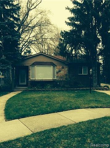 1st image of 726 Poplar Ave