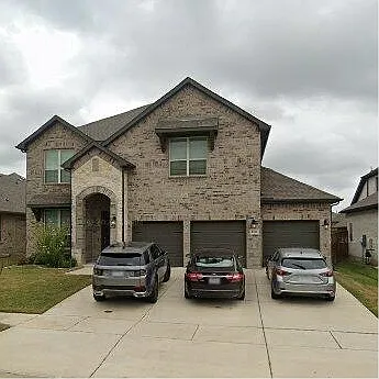 1309 Starlight Ave