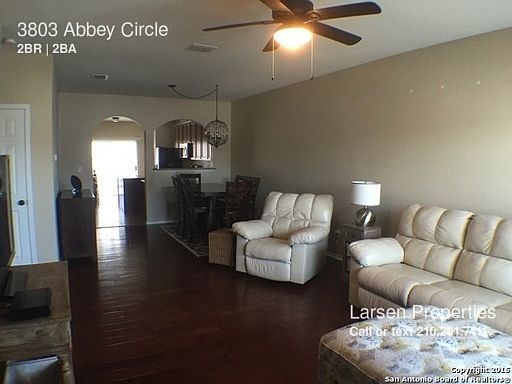 4th image of 3803 Abbey Cir