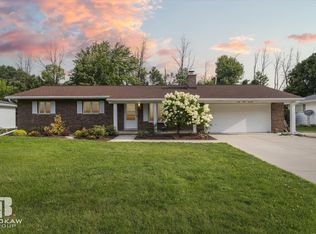 4370 Jonquil Dr, Saginaw, MI 48603