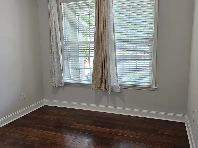 3735 Jardine Ln — Photo 5