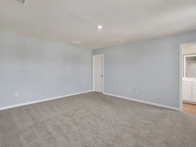 69 Summerfield Dr — Photo 13