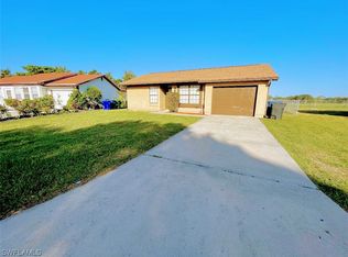 2006 Showboat Ln, Labelle, FL 33935