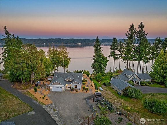 4th image of 211 E Vineyard Crest Road
