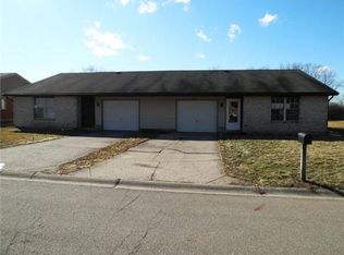 3240-242 Honeysuckle Dr, Troy, OH
