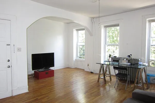 Rented by Corcoran | media 24