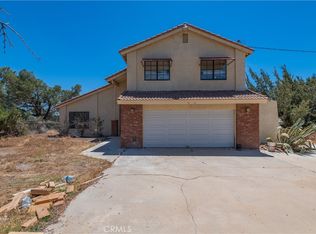 6933 Christina Rd, Oak Hills, CA 92344