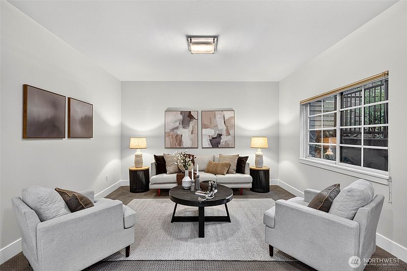 4th image of 1820 24th Avenue #101