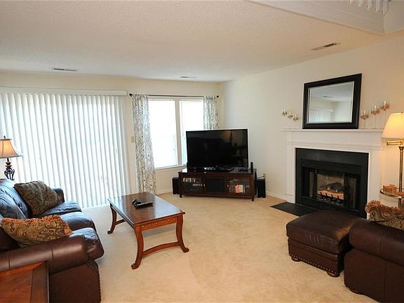 4th image of 5512 Fountain Ct