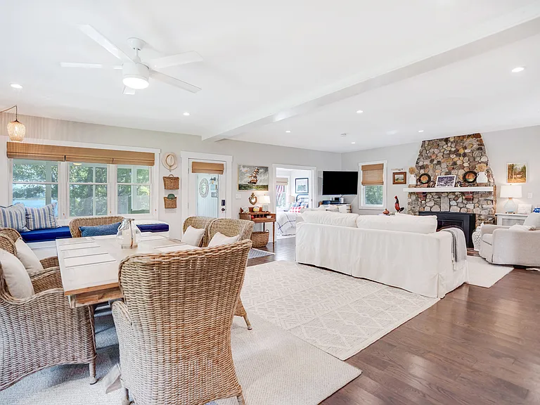 45 Towd Point Rd — Photo 12