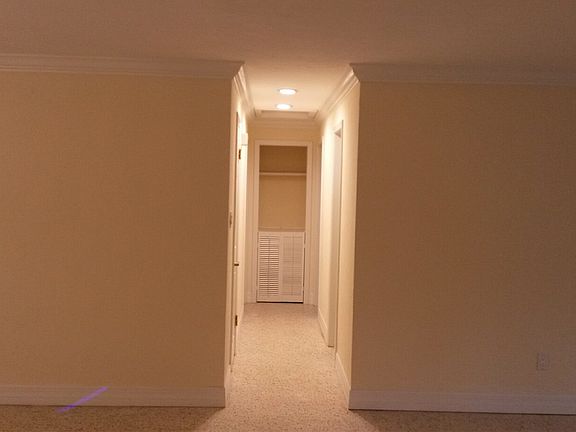 3rd image of 1347 Burtwood Dr