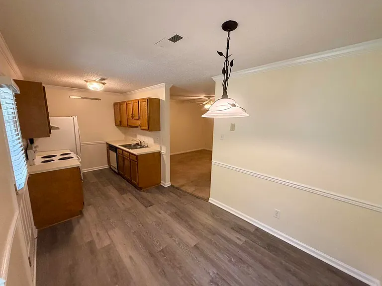 3707 Gunnison Way — Photo 6