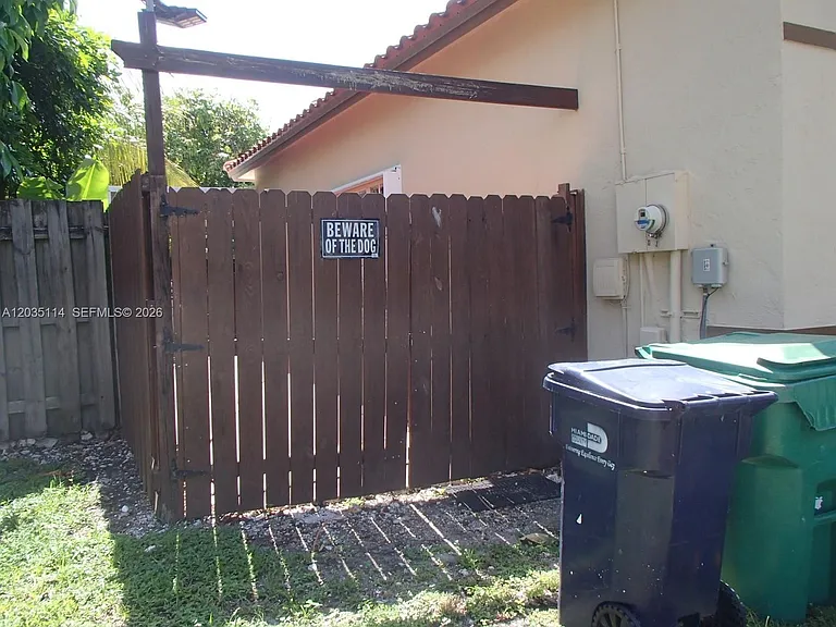 21519 SW 90th Ct — Photo 20