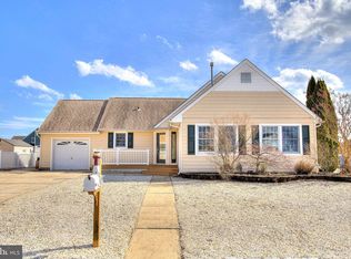 125 Arthur Dr, Manahawkin, NJ