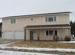 316 Shimrose Dr, Fort Pierre, SD 57532