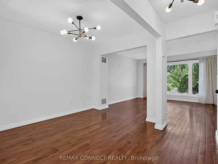 829 Cavan Ct — Photo 8