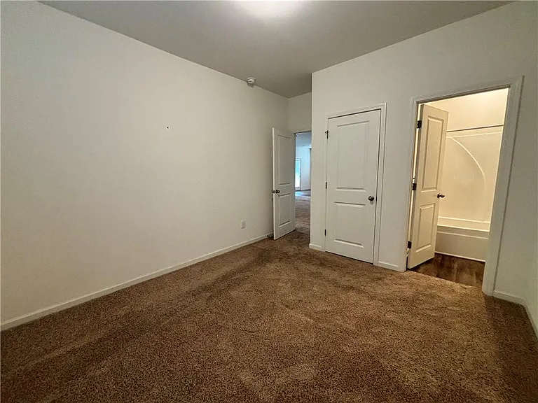 304 Pescara Ct — Photo 10