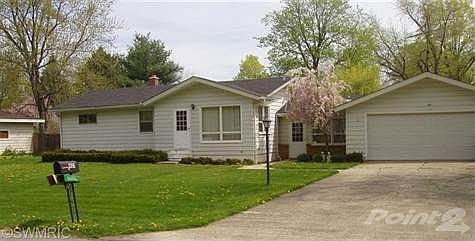 FRONT VIEW FROM CHERRY