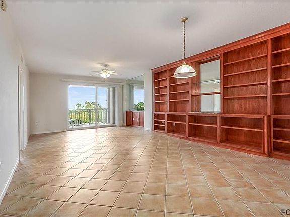 3rd image of 80 Surfview Dr APT 106