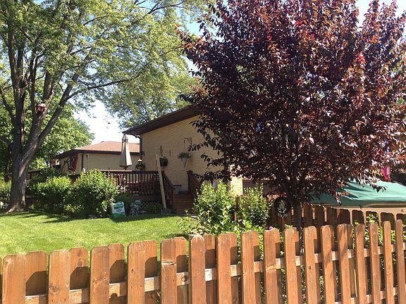 4th image of 6605 Linden Dr