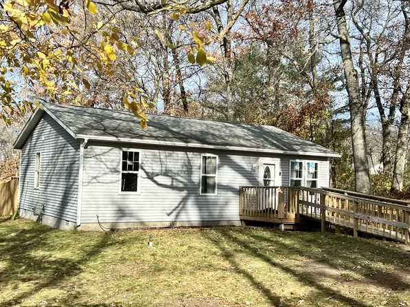 180 W Ashland Rd, Twin Lake, MI 49457