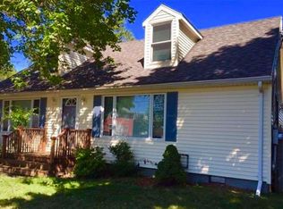 29 Landin St, Woodbridge, CT 06525