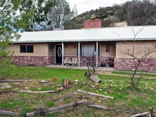 3680 Farris Ct, Valley Springs, CA 95252