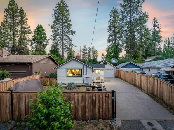 134 E Empire St, Grass Valley, CA 95945