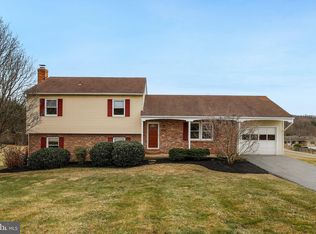 13799 Halane St, Mount Airy, MD 21771