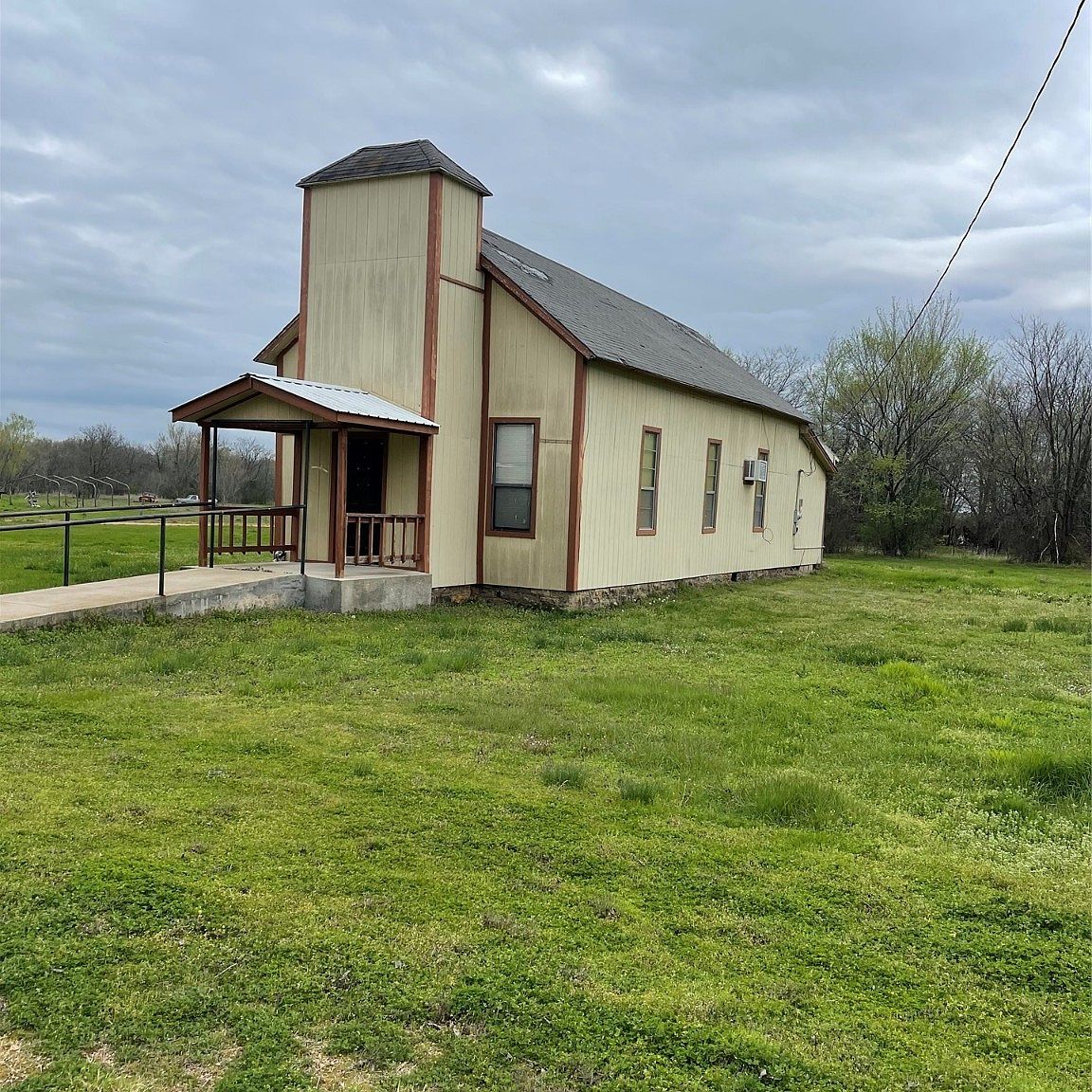 100 Main St, Coalgate, OK 74538 Zillow