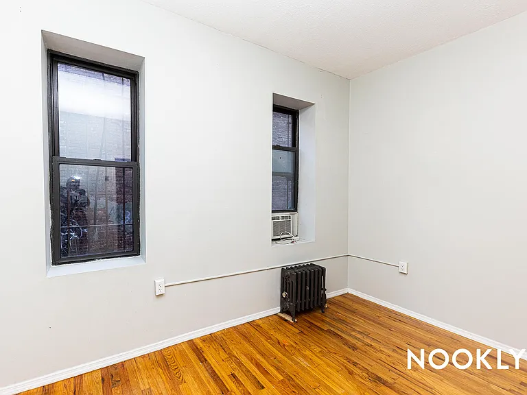 383 S 3rd St #7 — Photo 4