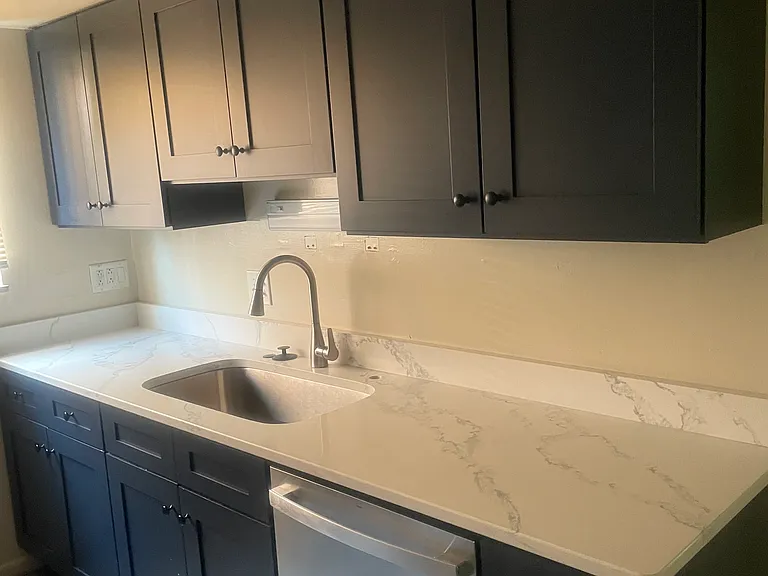 2452 Vera Ave #1 — Photo 1