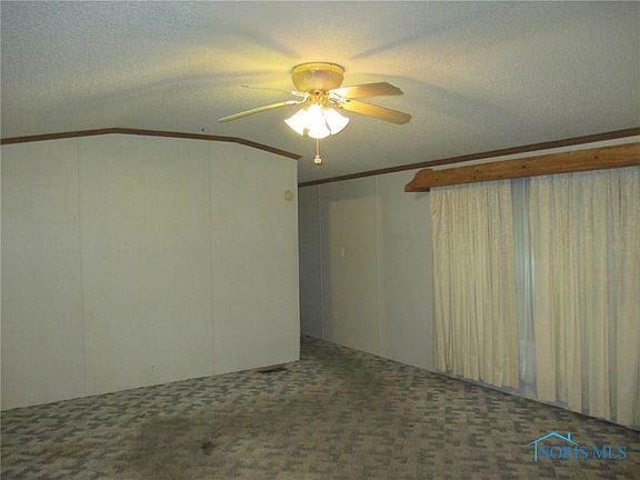 3rd image of 10298 Parkwood Dr #L-287