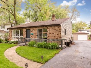 166 S Park Blvd, Glen ellyn, IL 60137