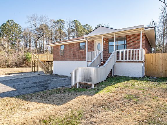 Sideview of the home