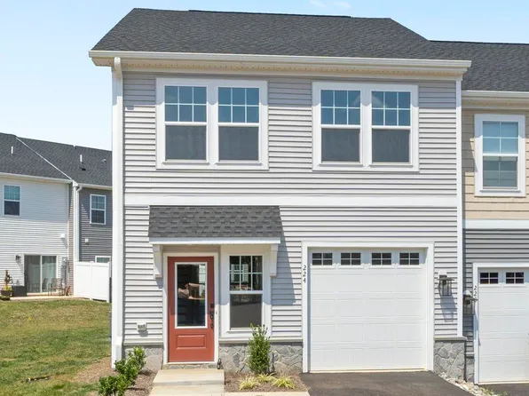 224 Springdale Rd, Waynesboro, VA 22980