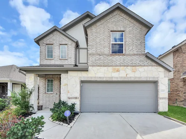 21223 Shore Bluff Dr, Cypress, TX 77433