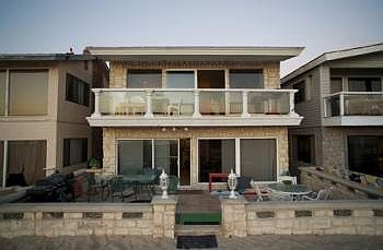 3rd image of 4005 Seashore Dr APT A
