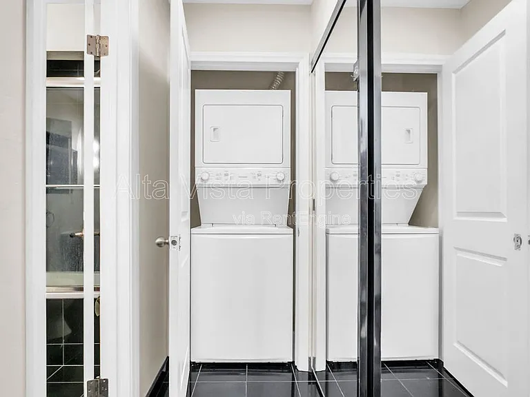 935 Genter St #403C — Photo 18