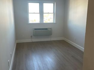 320 Post Ave APT 2A, Westbury, NY 11590