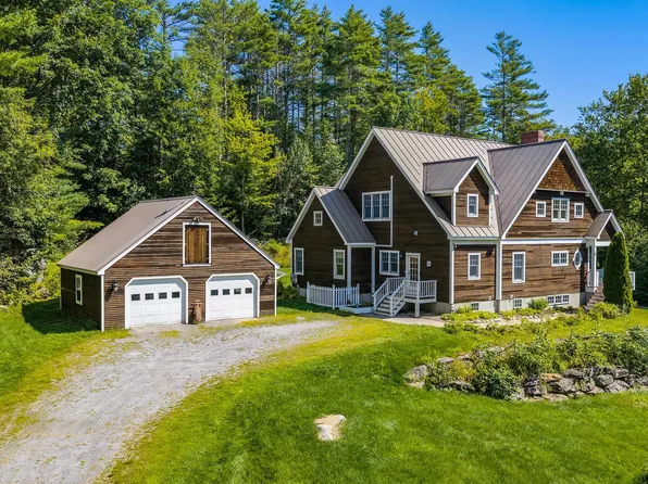 30 Fieldstone Way, Londonderry, VT 05155