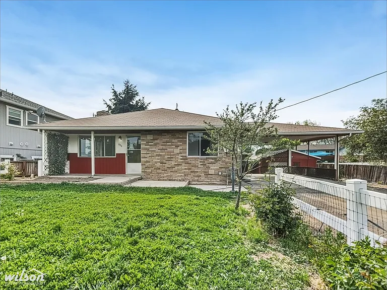 904 S 48th Ave — Photo 26