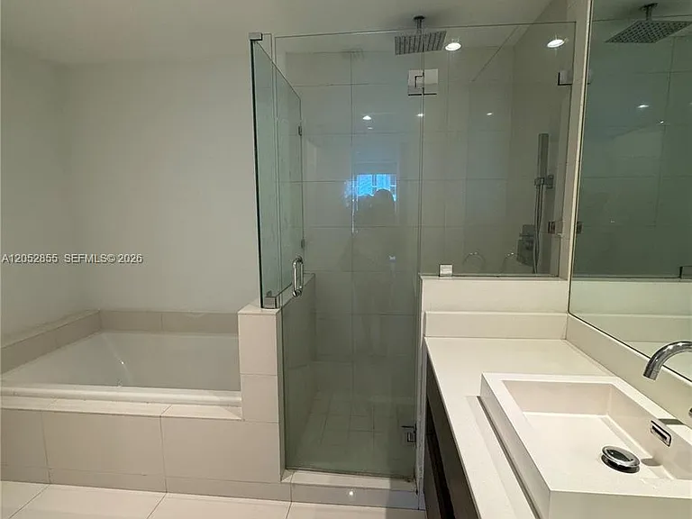 1100 S Miami Ave #411 — Photo 8